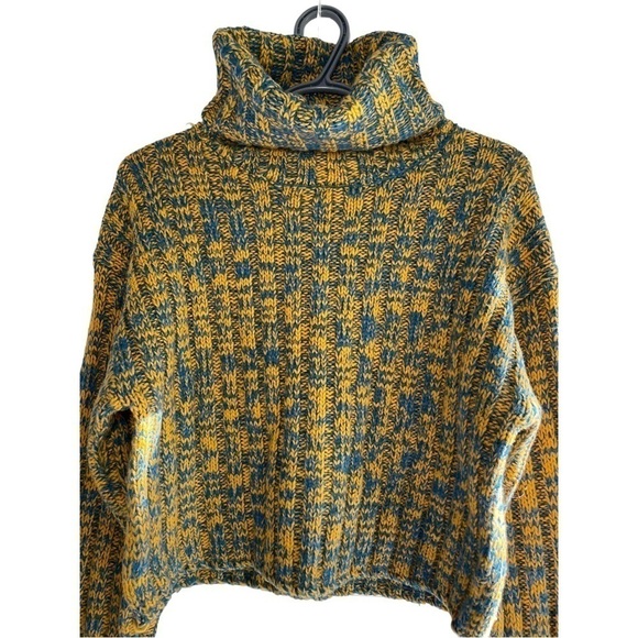 𝅺urban Outfitters Turtleneck Knitted Sweater size XS - Picture 5 of 7
